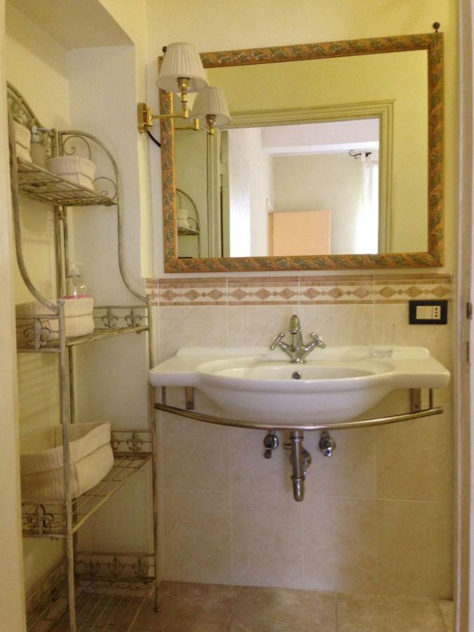 Apartament La Casina Del Borgo Abbadia San Salvator Zewnętrze zdjęcie